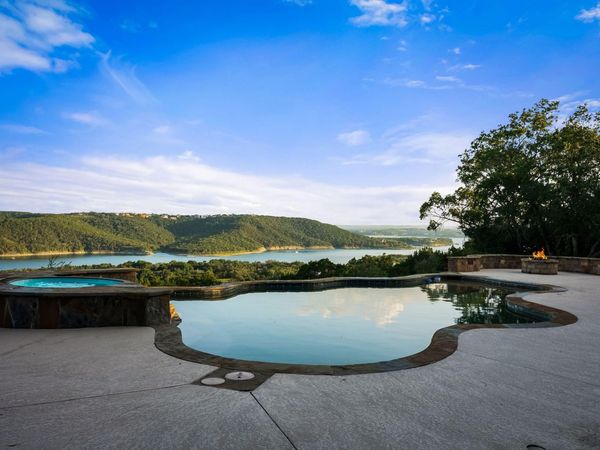 8145 Lake Mountain LN, Leander, TX 78641
