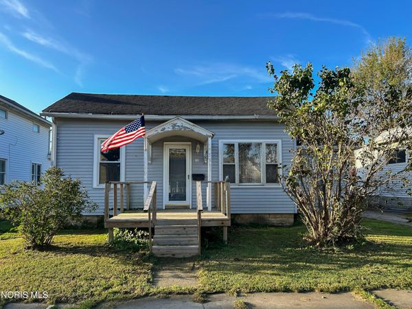 531 W Tiffin Street , Fostoria, OH 44830