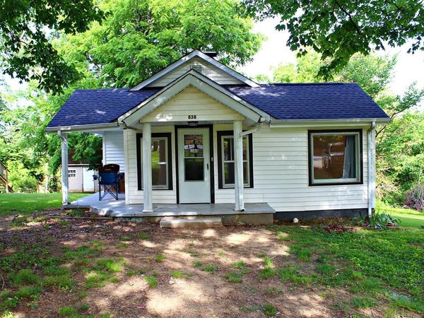 838 Holland Street , Scottsville, KY 42164