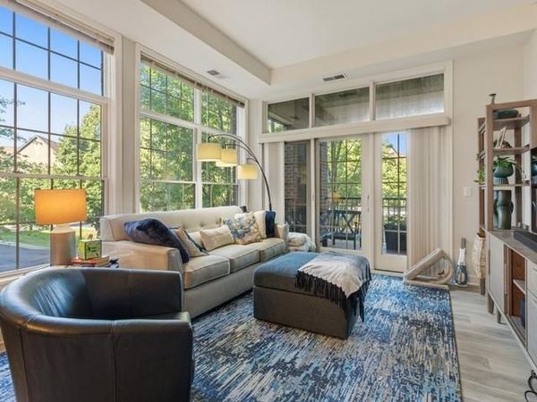 851 River Mews Court, Unit 105, Minneapolis, MN 55414