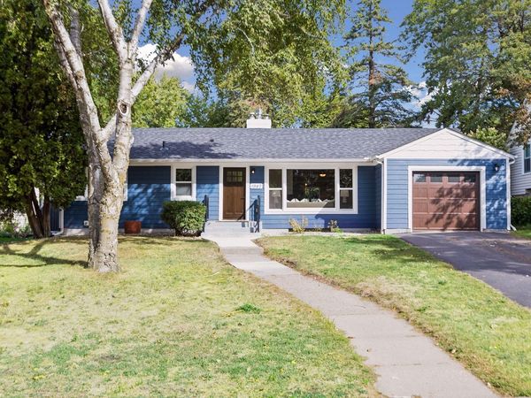 1947 Yorkshire Court, Saint Paul, MN 55116