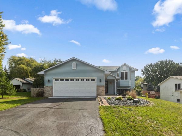 9337 Jeffery Court S, Cottage Grove, MN 55016