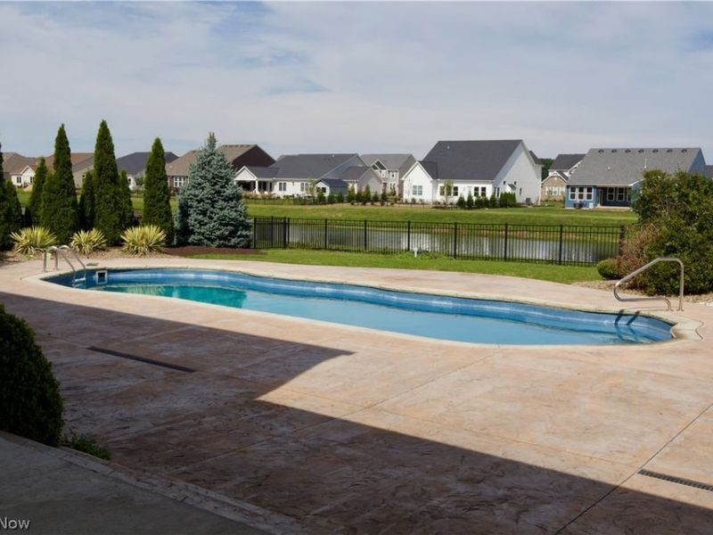 36392 Capri Lane, North Ridgeville, OH 44039 Photo 36
