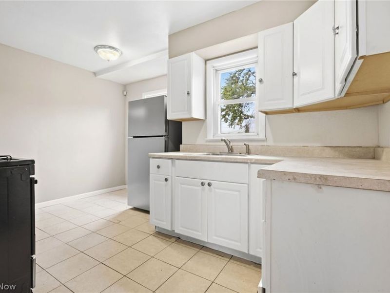 892 E 139th Street, Cleveland, OH 44110 Photo 12