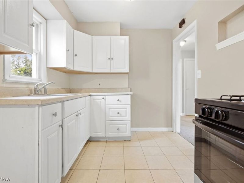 892 E 139th Street, Cleveland, OH 44110 Photo 14