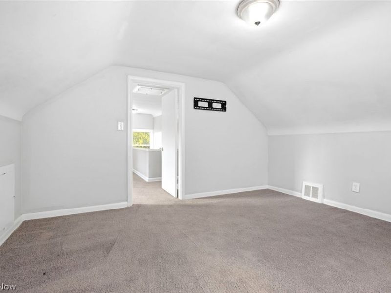 892 E 139th Street, Cleveland, OH 44110 Photo 21