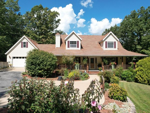 7502 N State Highway 125, Strafford, MO 65757