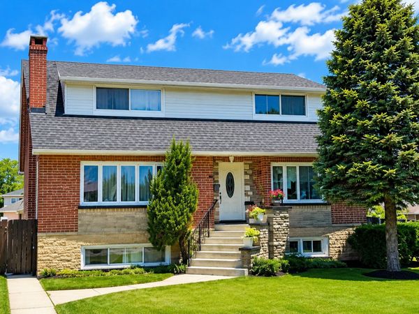 4824 S Lotus Avenue , Unit 2, Chicago, IL 60638