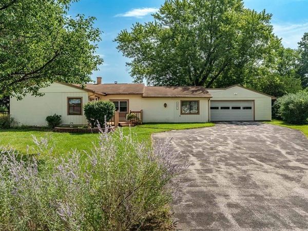 5591 Reimer Drive , Roscoe, IL 61073