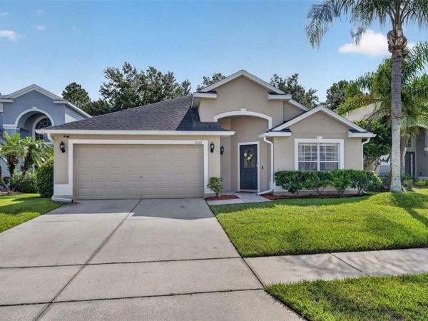 2313 CARNATION HILL COURT, ORLANDO, FL 32820