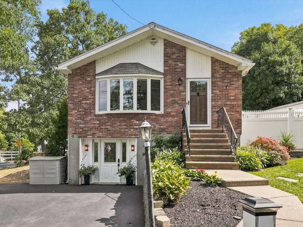 60 Hobson St, Saugus, MA 01906