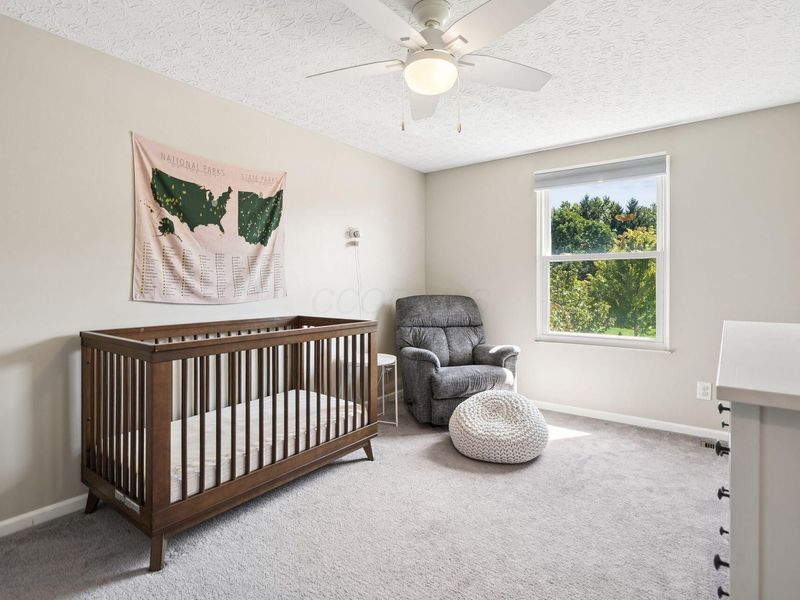 3794 Ravens Glen Drive, Columbus, OH 43221 Photo 16