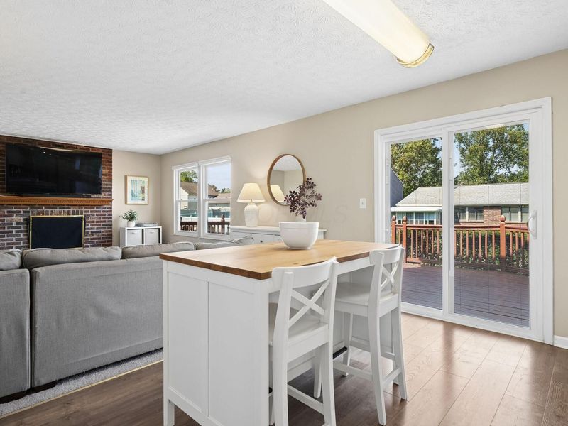 3794 Ravens Glen Drive, Columbus, OH 43221 Photo 8