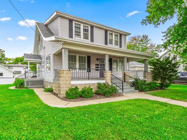 309 E ADAMS Street, Morton, IL 61550