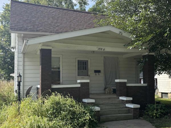 458 CLARK Street, Galesburg, IL 61401