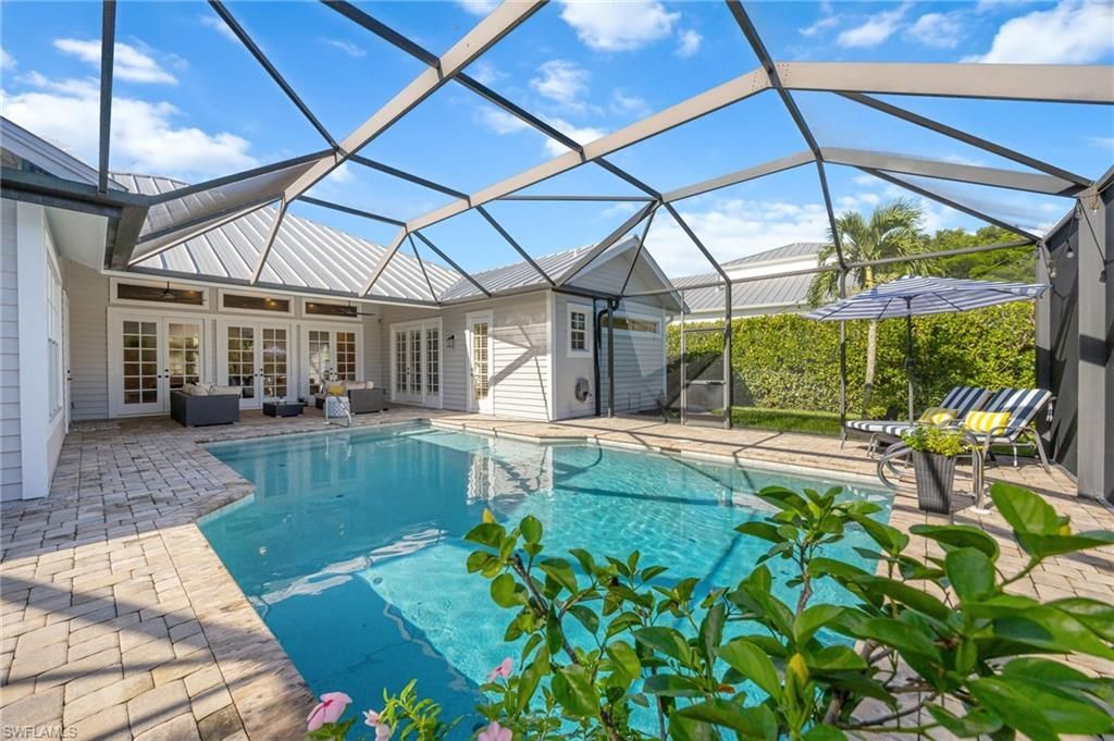 8137 Ronda Ct, Naples, FL 34109 Photo