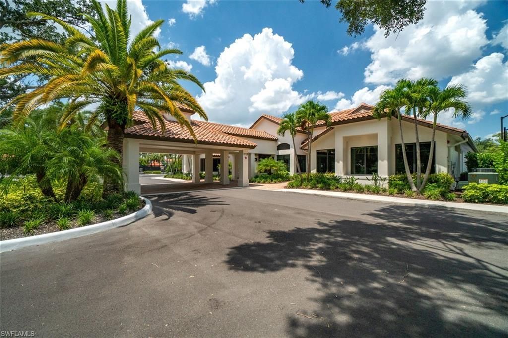 8137 Ronda Ct, Naples, FL 34109 Photo