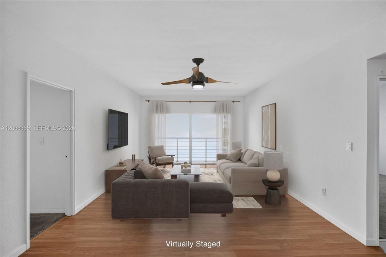 1880 S Treasure Dr, Unit 4M, North Bay Village, FL 33141 Photo