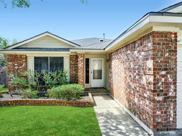 1617 Balmorhea LN, Round Rock, TX 78664
