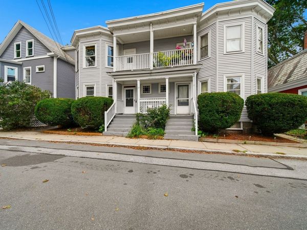 12 May St, Unit B, Salem, MA 01970