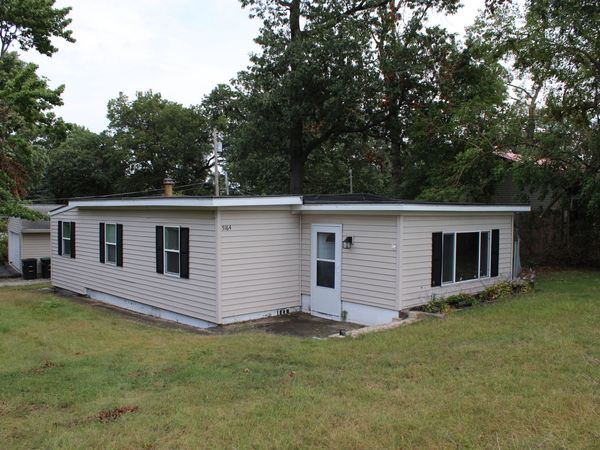 5164 Marquette Road , Portage, IN 46368