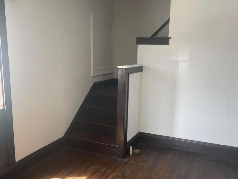 608 E 4th Avenue, Columbus, OH 43201 Photo 11