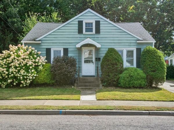 7 Roland Court, Winooski, VT 05404