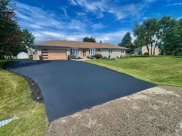 13N568 Gunpowder Lane, Elgin, IL 60123