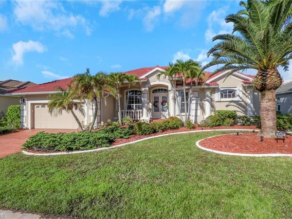 8451 Southwind Bay CIR , FORT MYERS, FL 33908