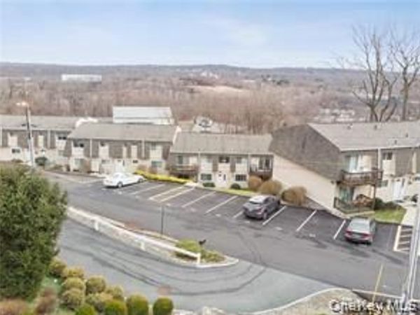 18 Pavilion Ridge Way , Unit 1, Suffern, NY 10901