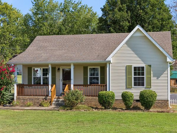 2865 Chinquapin Ln , Clarksville, TN 37043