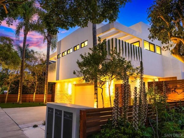7376 Fay Ave , La Jolla, CA 92037
