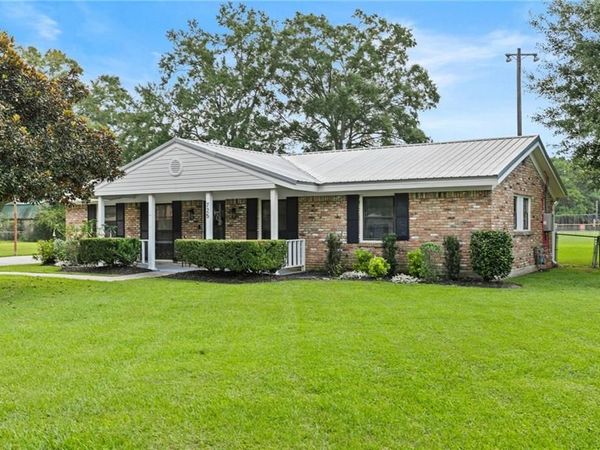 725 Gilbert Street, Saraland, AL 36571