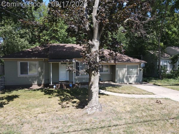 21190 Midway Avenue, Southfield, Mi 48075