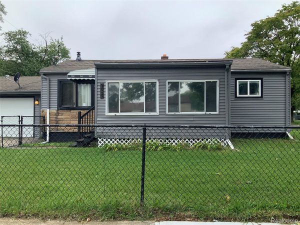 2022 S Dexter Street, Flint, Mi 48503
