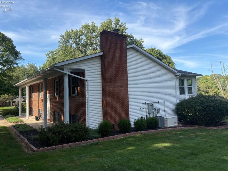 290 Willow Drive, Plymouth, OH 44865 Photo 13