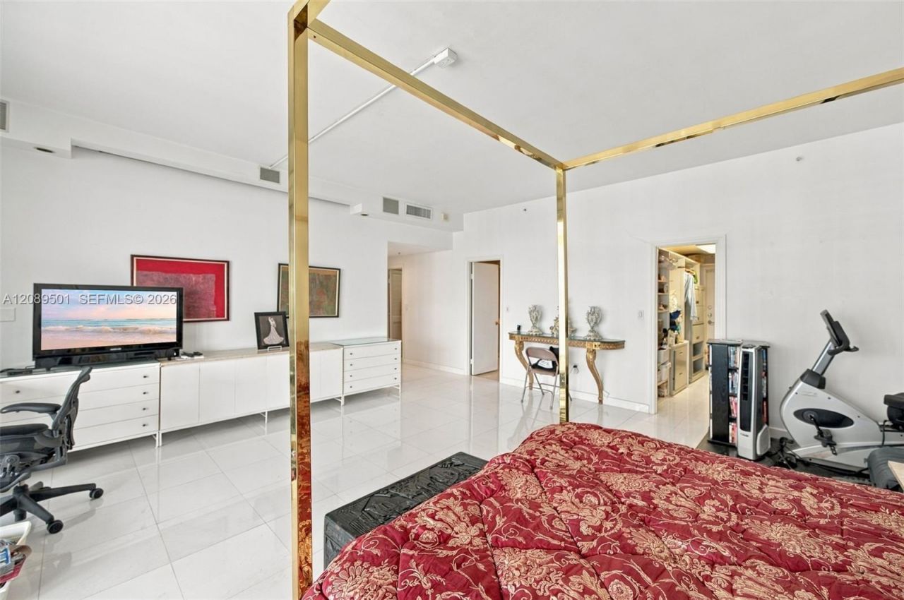 10205 Collins Ave , Unit 1704, Bal Harbour, FL 33154 Photo