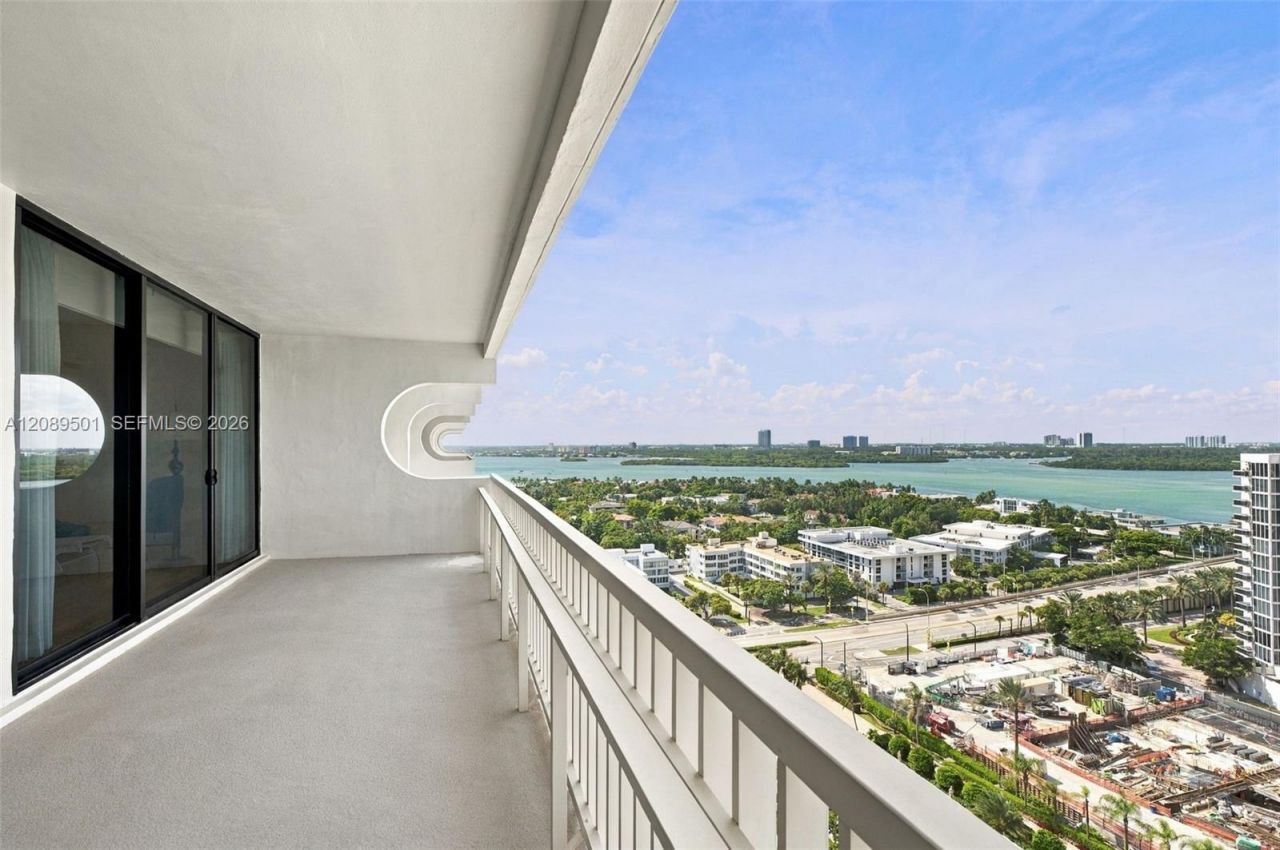 10205 Collins Ave , Unit 1704, Bal Harbour, FL 33154 Photo