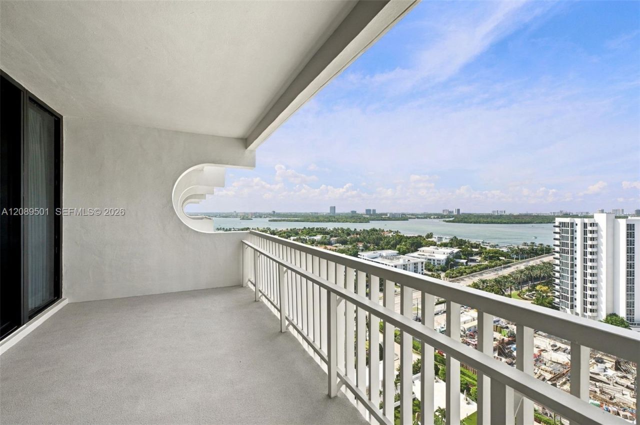 10205 Collins Ave , Unit 1704, Bal Harbour, FL 33154 Photo