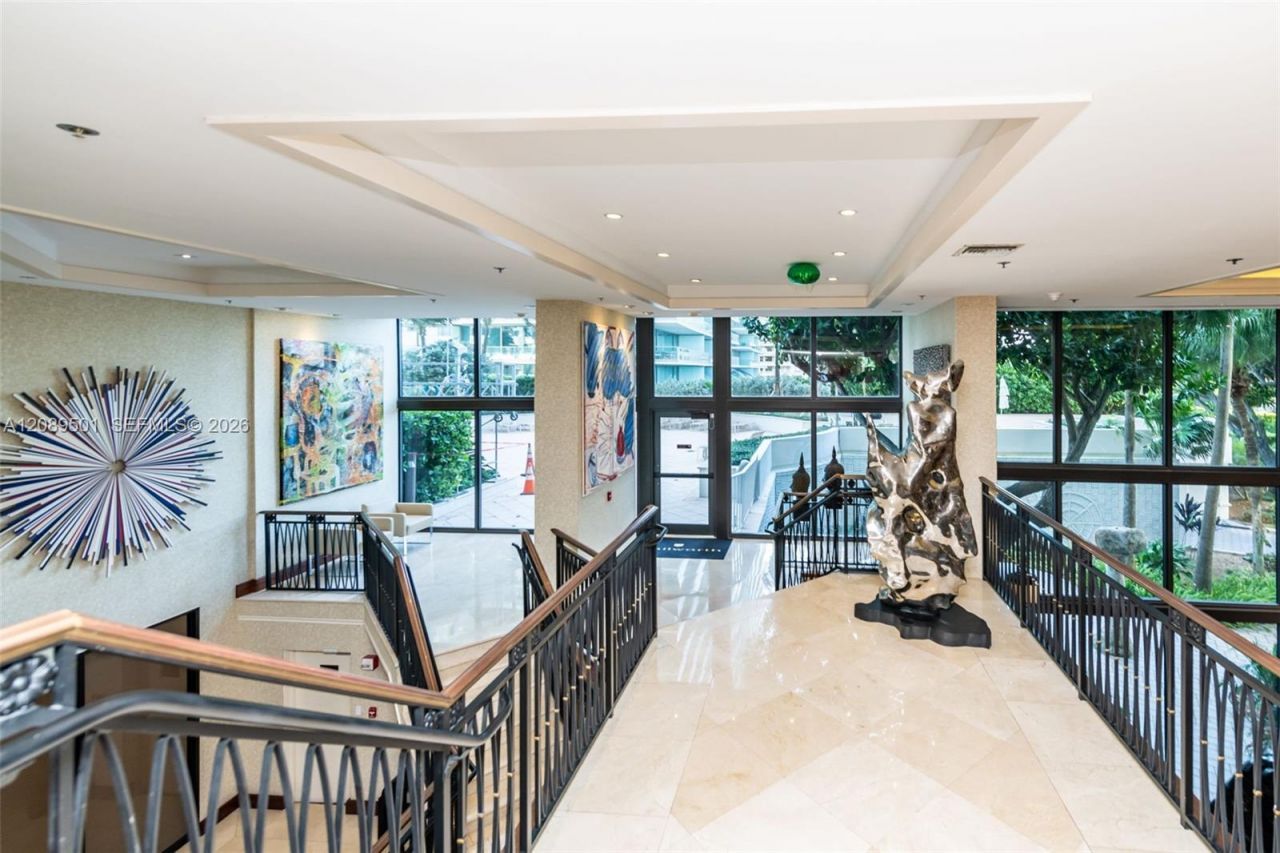 10205 Collins Ave , Unit 1704, Bal Harbour, FL 33154 Photo