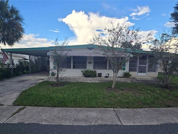 803 CASSANDRA LN , Lakeland, FL 33809