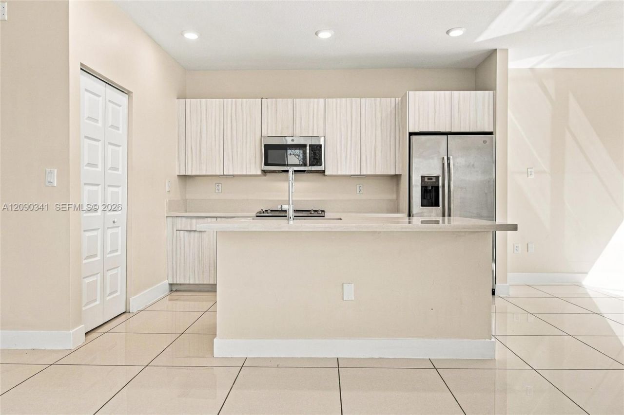 15839 NW 91st Ct, Unit ., Miami Lakes, FL 33018 Photo