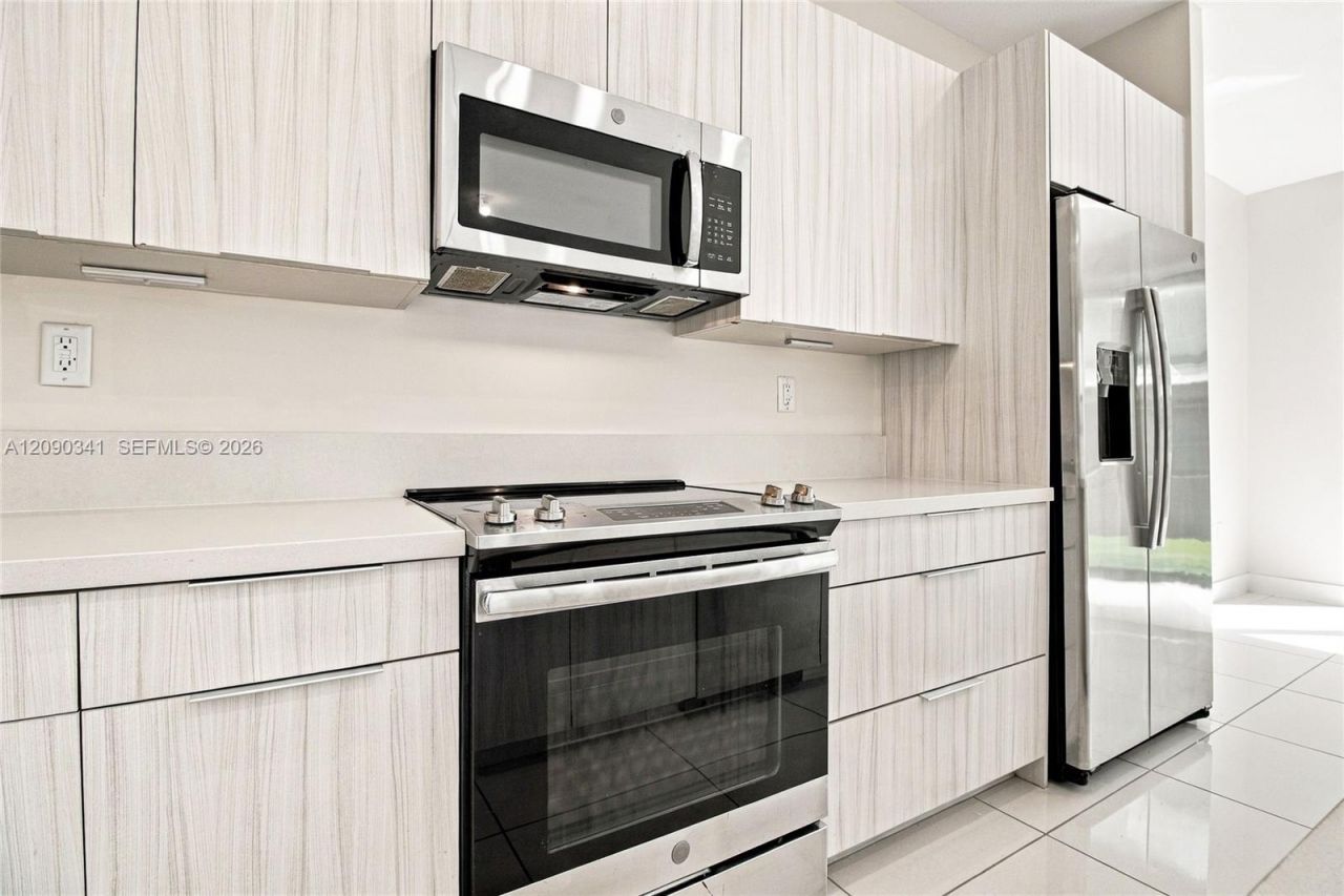 15839 NW 91st Ct, Unit ., Miami Lakes, FL 33018 Photo