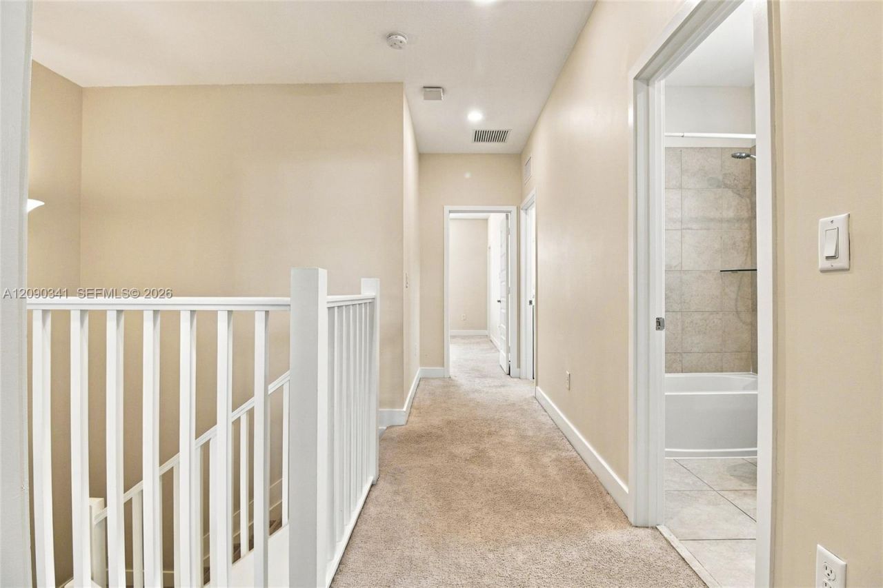 15839 NW 91st Ct, Unit ., Miami Lakes, FL 33018 Photo