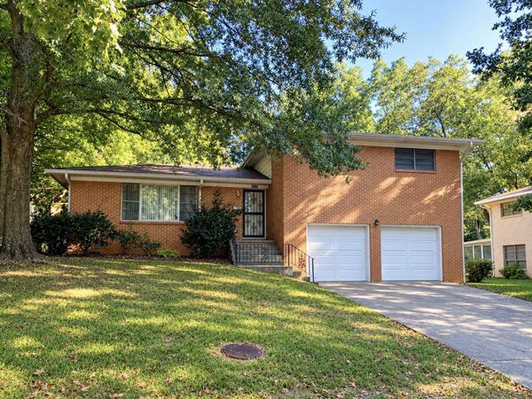 6910 W 32nd Street, Little Rock, AR 72204