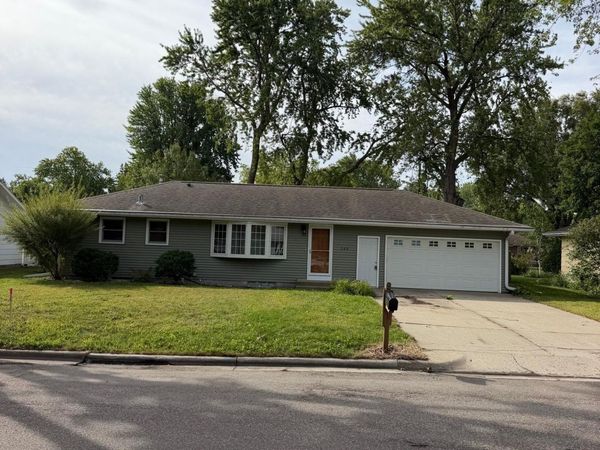 145 Rita Road, Mankato, MN 56001