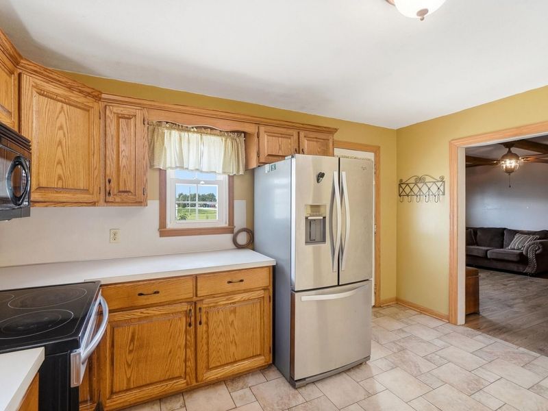 25702 Ohio 67 , Waynesfield, OH 45896 Photo 33
