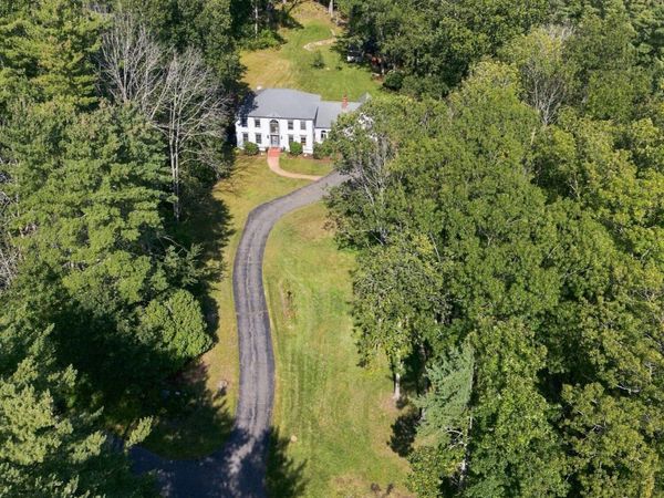 1 Payneton Hill Road, York, ME 03909