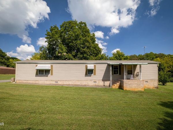 1420 Martha Dandridge Circle , Dandridge, TN 37725