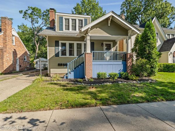 25 WELLESLEY Drive, Pleasant Ridge, Mi 48069